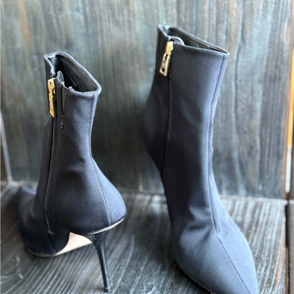 Good American Black Stretch Sock Boots Size 9.5 - Picture 2 of 8
